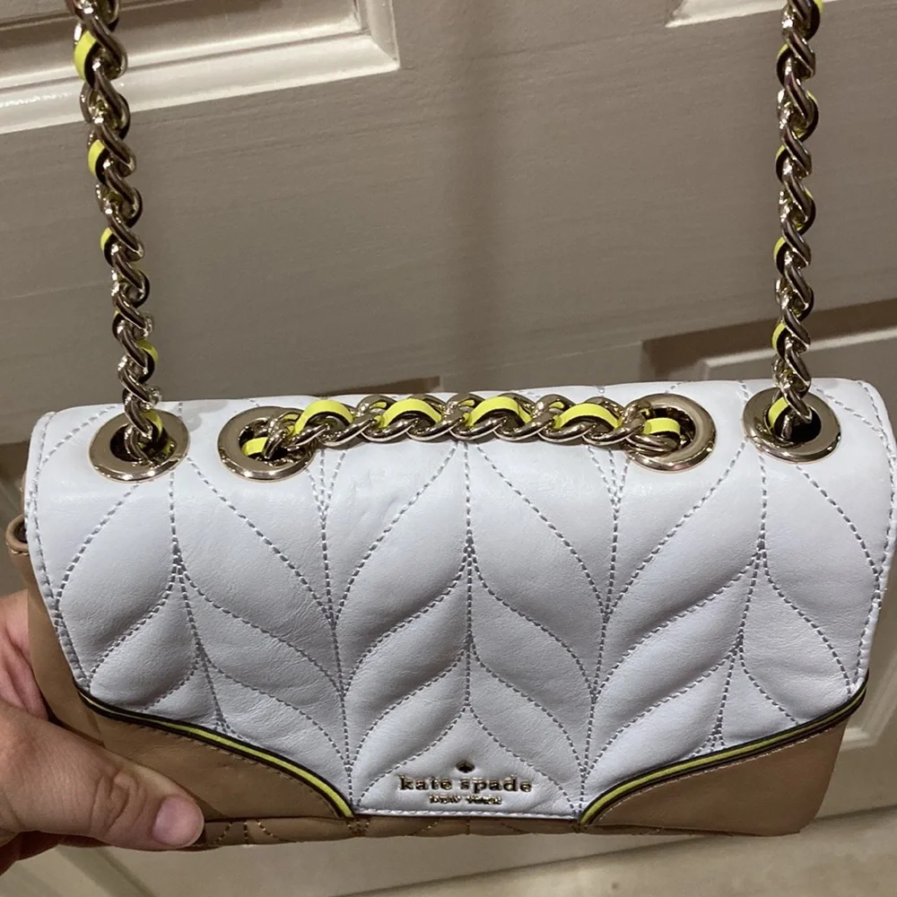 Kate Spade Tan White Yellow Briar Lane Quilted Mini Emelyn Purse Bag - Picture 6 of 16